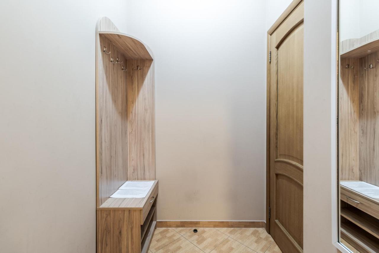 Apartment On Stavropihiiska Street 3 Lviv Kültér fotó