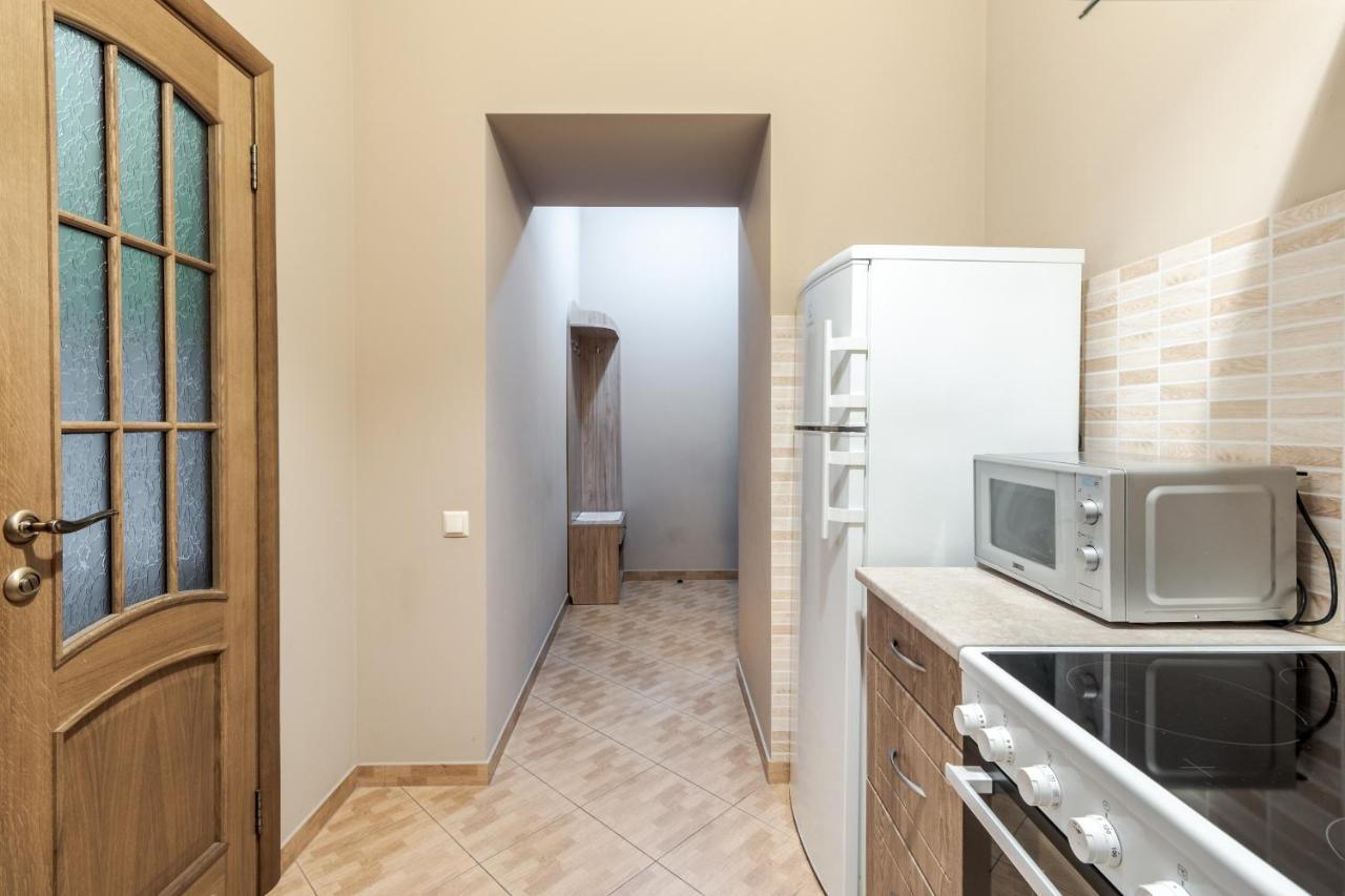 Apartment On Stavropihiiska Street 3 Lviv Kültér fotó